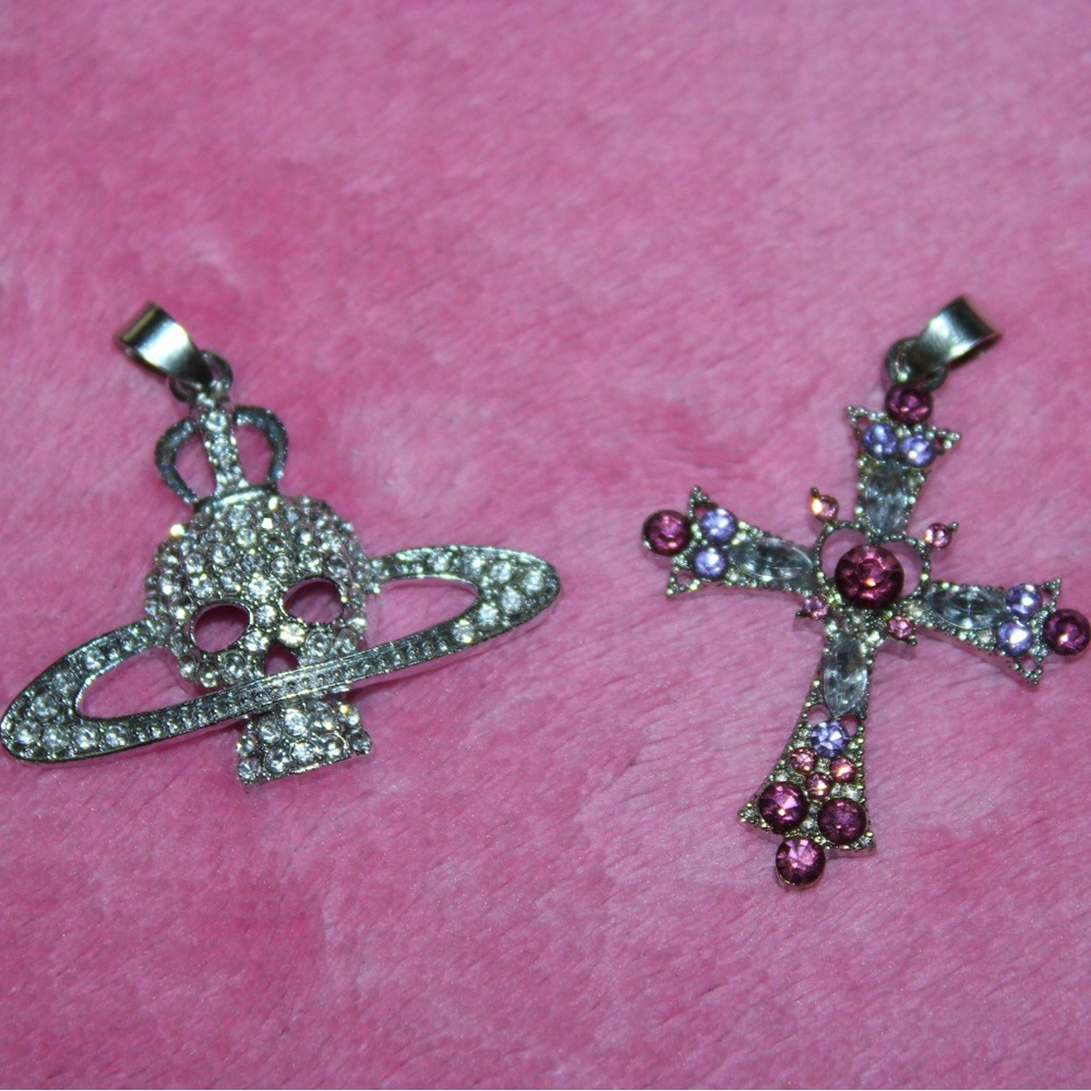 Silver and Pink Crystal Pendant Set
